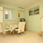 House - 8289 *