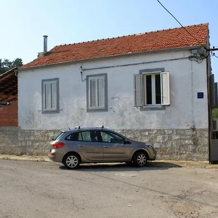 House - 8289 *