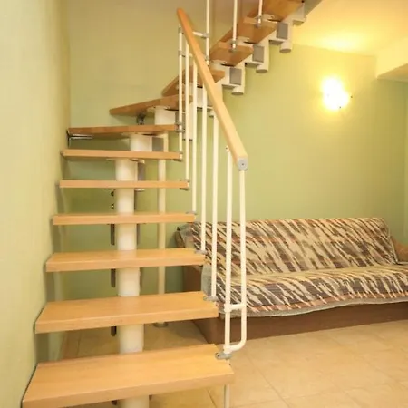 House - 8289 *
